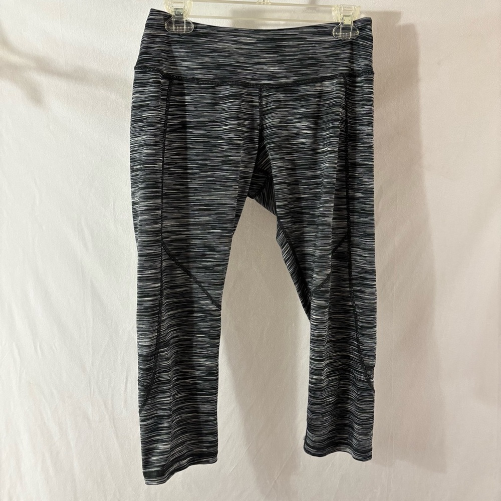 Tek Gear Monochrome Striped Capri Activewear